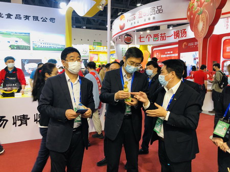 蘇鹽集團參加第104屆全國春季糖酒會