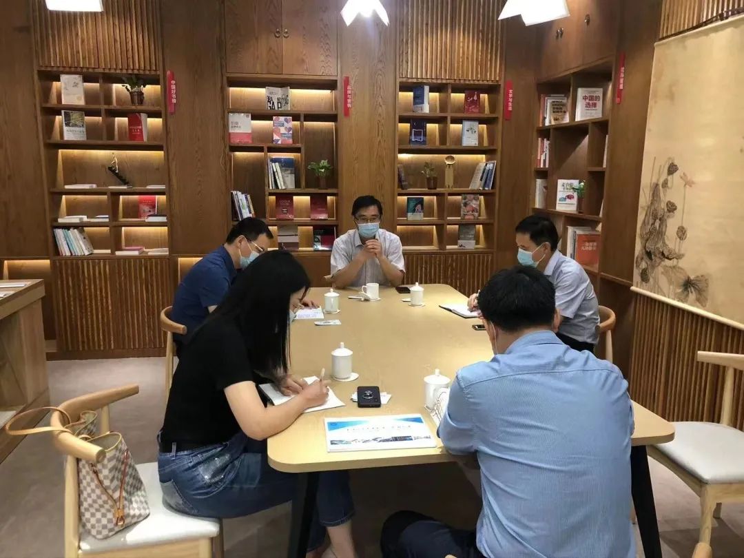 章朝陽會見中科院南京未來能源系統研究院執行院長張華良